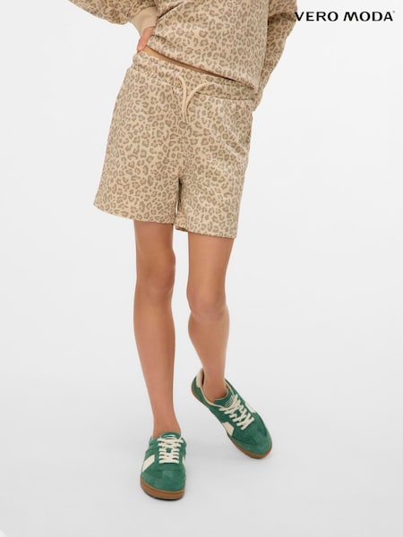 VERO MODA Cream Printed High Waist Jersey Cream Shorts (W50962) | AED116