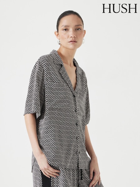 Hush Black Revere Collar Short Sleeve Shirt (W51685) | ₪352
