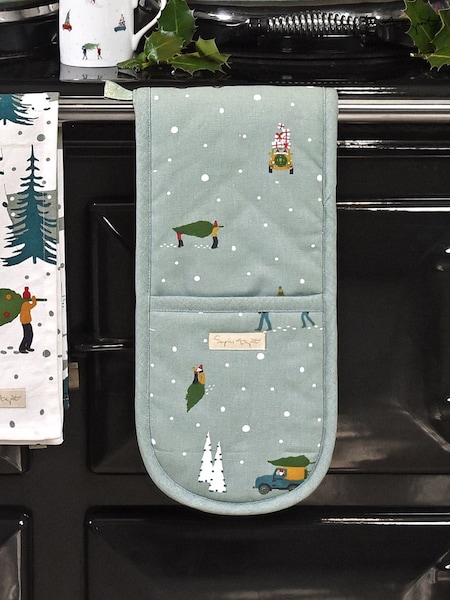 Sophie Allport Teal Blue Home for Christmas Double Oven Gloves (W52830) | R$ 275