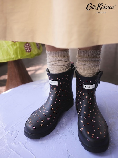 Cath Kidston Black Folding Star Ditsy Wellington Boots (W54483) | R$ 415