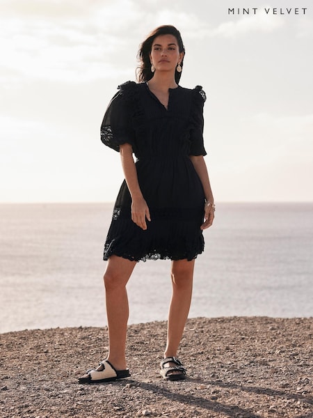 Mint Velvet Lace Ruffle Mini Dress (W55117) | €172