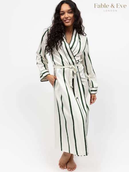 Fable and Eve Green Long Sleeve Dressing Gown (W55481) | €106