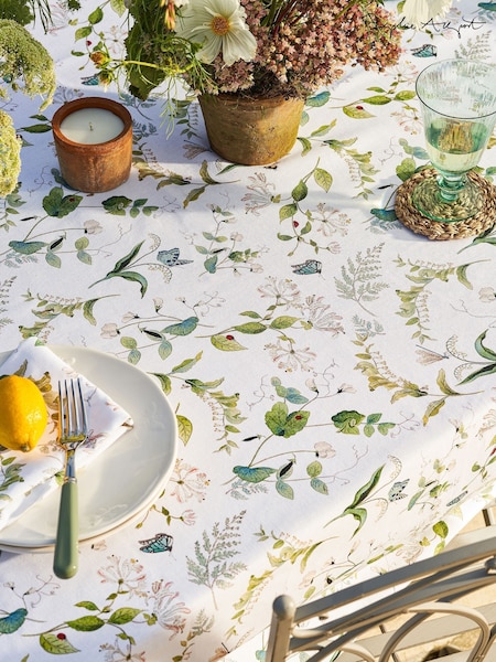 Sophie Allport Off White Wild Floral Print Cotton Tablecloth (W55554) | €99