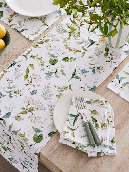 Sophie Allport Off White Wild Floral Print Cotton Table Runner (W55556) | €42