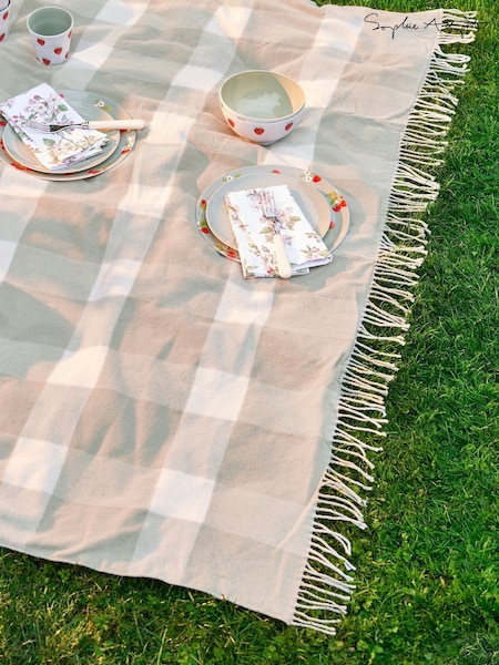 Sophie Allport Olive Green Gingham Picnic Blanket (W55580) | €66