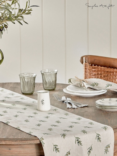 Sophie Allport Linen Olive Branch Table Runner (W55588) | 67 €