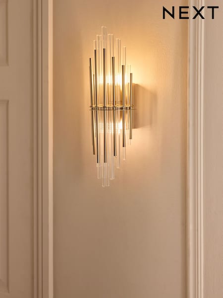 Brass Arundel Wall Light (W57708) | AED254