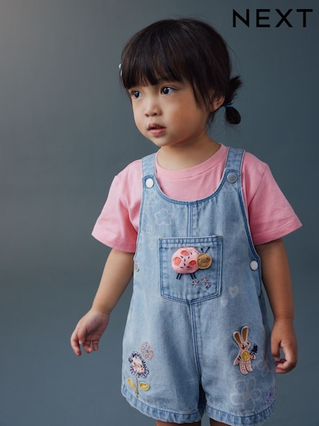 أزرق فاتح - Denim Ladybug Embroidered Dungaree and T-Shirt Set (3mths-7yrs) (W58289) | ‏122 د.إ.‏ - ‏ 142‏ د.إ.