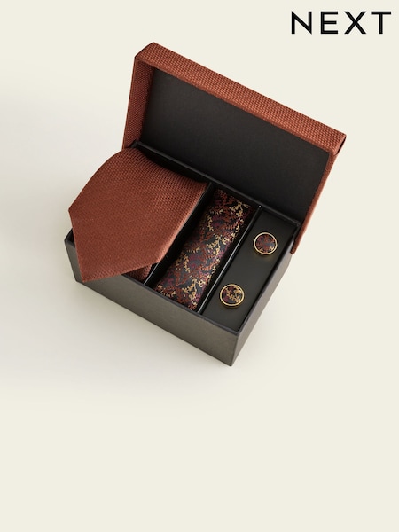 Orange Tie, Pocket Square and Cufflink Gift Box (W58470) | €45
