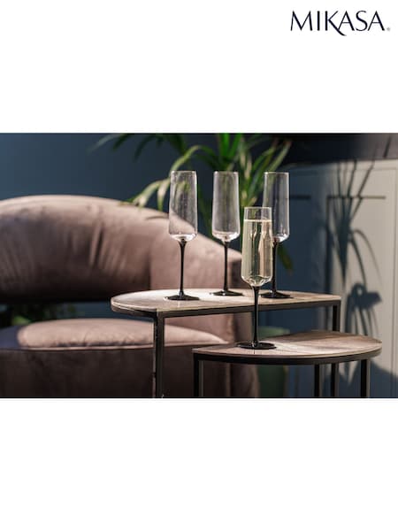 Mikasa Set of 4 Black Palermo Long-Stem Crystal Champagne Flutes (W59032) | €40