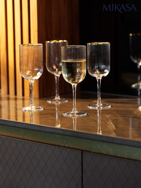 Mikasa Set of 4 Gold Sorrento Ridged Crystal White Wine Glasses (W59044) | €34