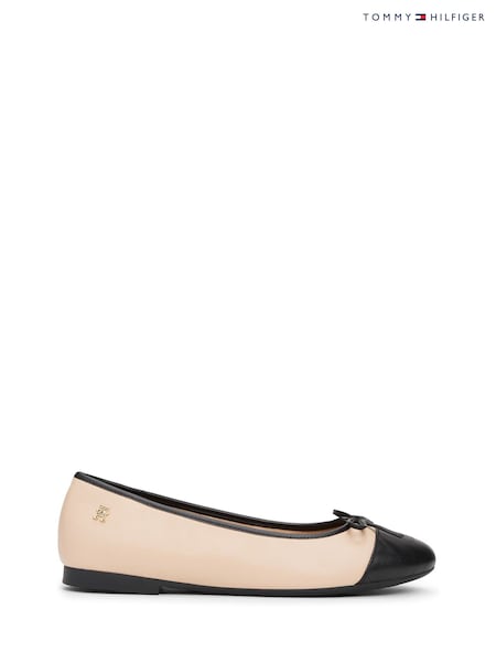 Tommy Hilfiger Leather Pointed Toe Slingback Ballerinas (W59392) | 127 €