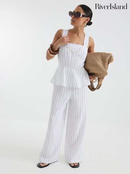 River Island White Petite Stripe Peplum Jumpsuit (W60621) | R$ 680
