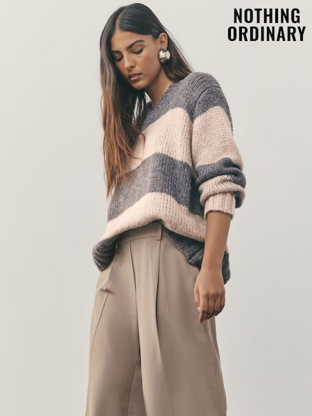 Nothing Ordinary Grey/Stone Knitted Shallow V-Neck Jumper (W61044) | €127.50
