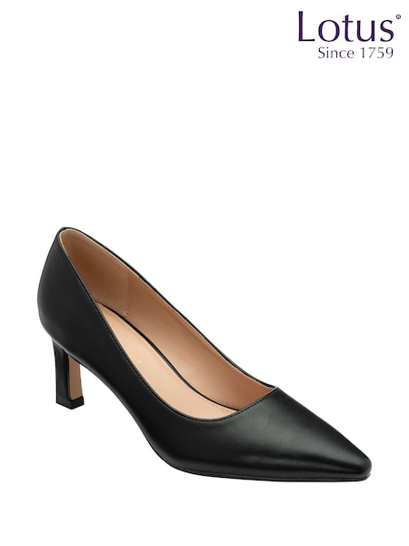 أسود - Lotus Heeled Pump Court Shoe (W61112) | ‏262 د.إ.‏