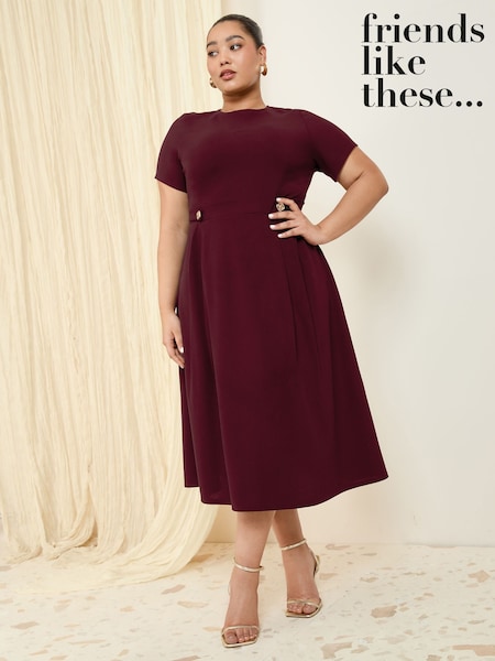 Friends Like These Berry Red Curve Tab Detail Short Sleeve Midi Tailored Dress (W61176) | € 70