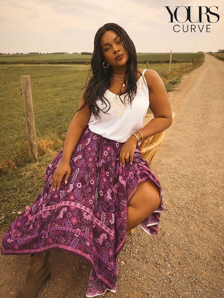 Yours Curve Red Hanky Hem Skirt (W61709) | €39