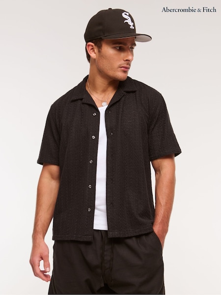 Abercrombie & Fitch Cropped Back Graphic Print Button Through Shirt (W64227) | €79