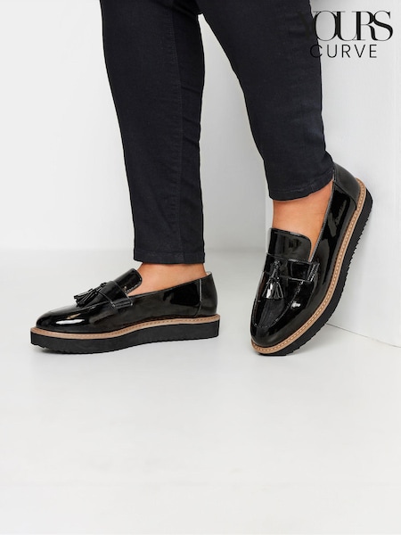 Yours Curve Patent Tassel Loafers In Extra Wide EEE Fit (W64444) | € 51