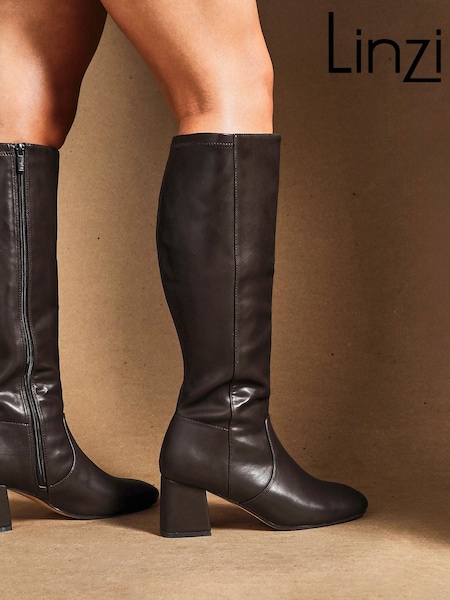 Linzi Fable Wide Fit Block Heeled High Leg Boots (W65112) | R$ 575