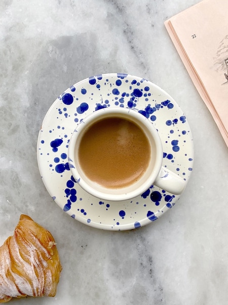Hot Pottery Set of 4 Blueberry Splatter Espresso Set (W65635) | R$ 985