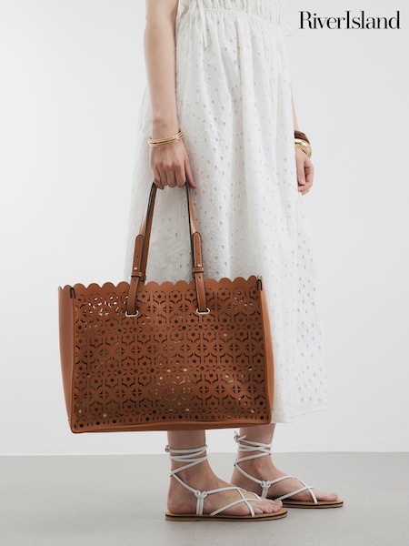 River Island Cutwork Tote Bag (W67507) | R$ 455