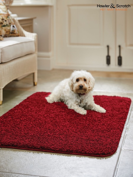 Howler & Scratch Red Shaggy Pet Mat (W69477) | €37 - €55