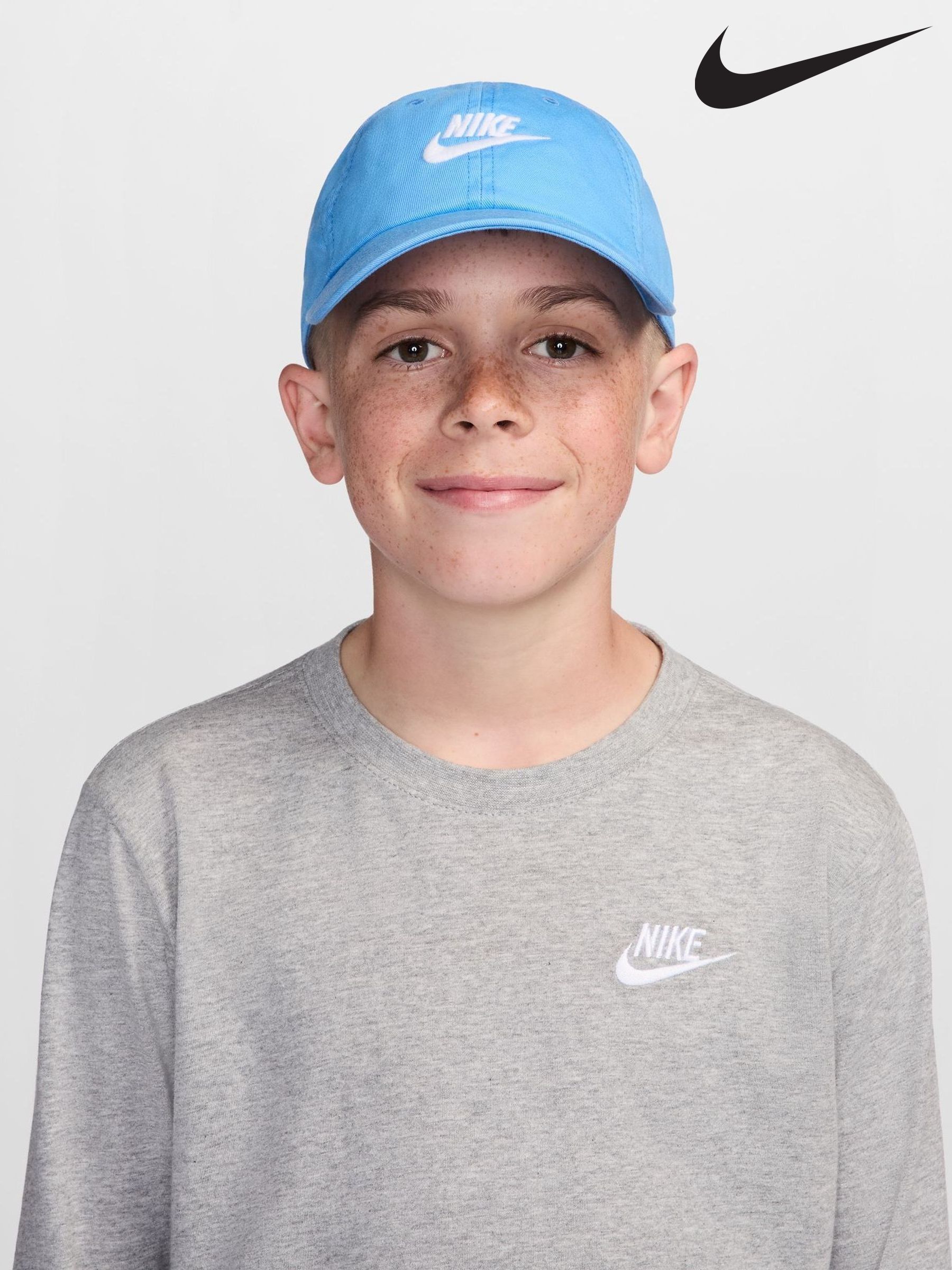 university blue nike hat