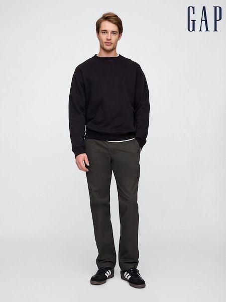 Gap Black Essential Chinos in Straight Fit (W73407) | €53