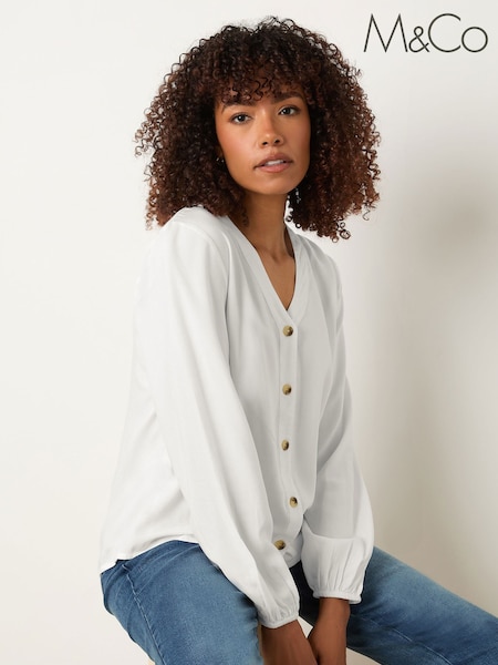 M&Co Acid Wash Long Sleeve T-Shirt (W74132) | R$ 295