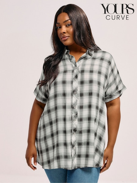 Yours Curve Short Sleeve Viscose Check Shirt (W74135) | R$ 285