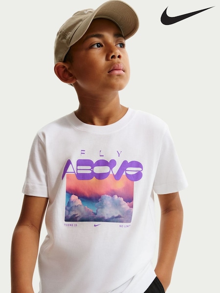 Hvit - Nike Graphic Fly Above T-Shirt (W74467) | kr361