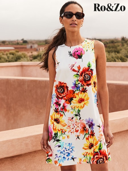 Ro&Zo White Garden Floral Print Shift Dress (W74510) | ₪498