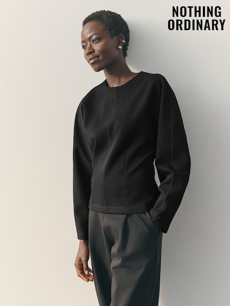 Nothing Ordinary Black Luxe Jersey Sculpted Sweatshirt (W74985) | €102
