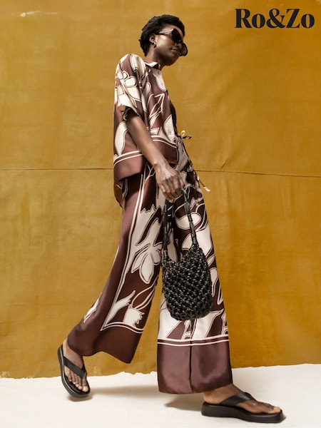 Ro&Zo Swirl Border Print Trousers (W75358) | R$ 880