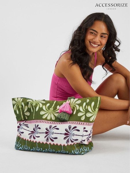 Accessorize Palm Print Beach Bag (W76077) | 40 €