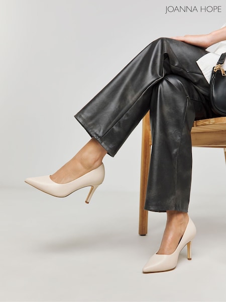 Joanna Hope Cream Pointed Toe Stiletto Court Shoes (W76231) | 298 LEI