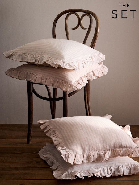 The Set 4 Pack Pink Stripe Ruffle Cotton Cushion Covers (W77013) | €34.50