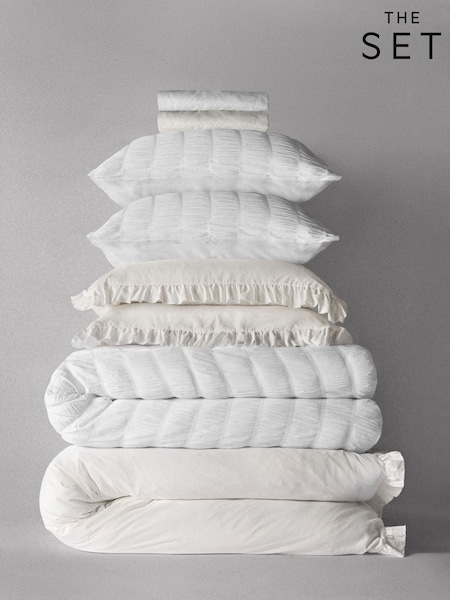 The Set 2 Pack White Seersucker/Frill Duvet Cover and Pillowcase Set with Fitted Sheets (W77052) | €59.50 - €106