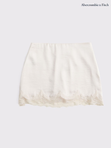 Abercrombie & Fitch Cream Satin Mini Skirt with Lace Trim (W77597) | € 94