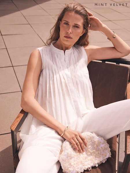 Mint Velvet White Sheer Pleat Detail Top (W78195) | €113