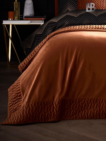Laurence Llewelyn-Bowen Spice Siena Velvet Bedspread (W81764) | AZN 188