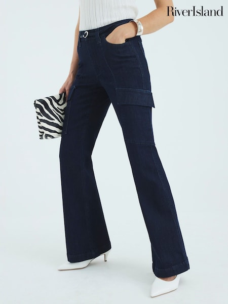 River Island Relaxed High Rise Flare Jeans (W82318) | R$ 585