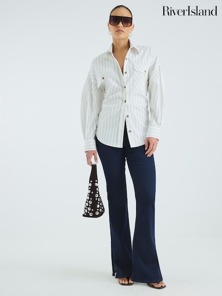 River Island Blue High Rise Flare Jeans (W82322) | €68