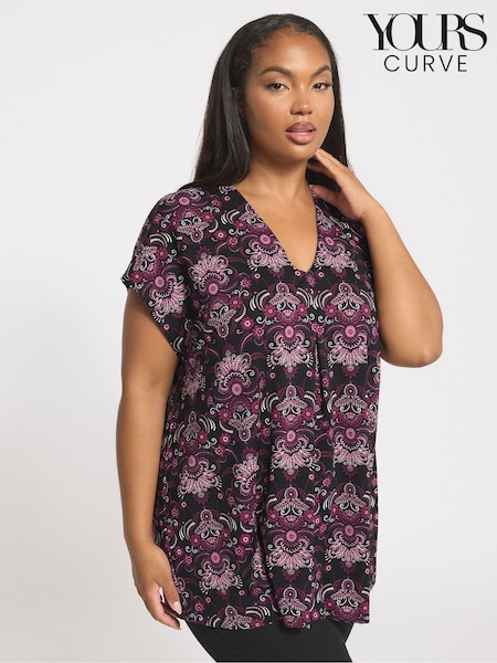 Yours Curve Black Crepe Pleated Front Top (W83829) | €32
