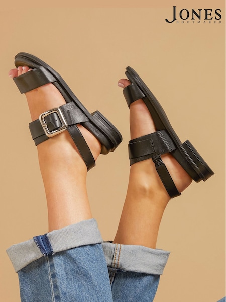 Jones Bootmaker Iyla Leather Sandals (W84052) | R$ 880