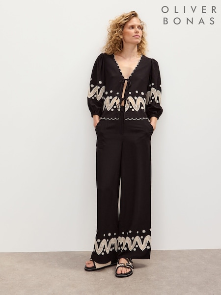 Oliver Bonas Black Cutwork Embroidered Wide leg Trousers (W87487) | R$ 770