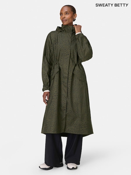 Sweaty Betty Green Leopard Print Motion Technical Longline Parka (W87958) | R$ 2.170