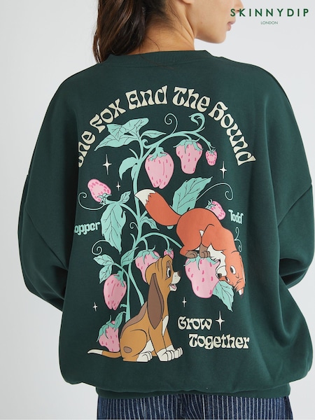 Skinnydip Green Disney Fox And The Hound Strawberry Sweatshirt (W89113) | R$ 375