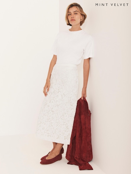 Mint Velvet White Lace Pencil Skirt (W89895) | €140